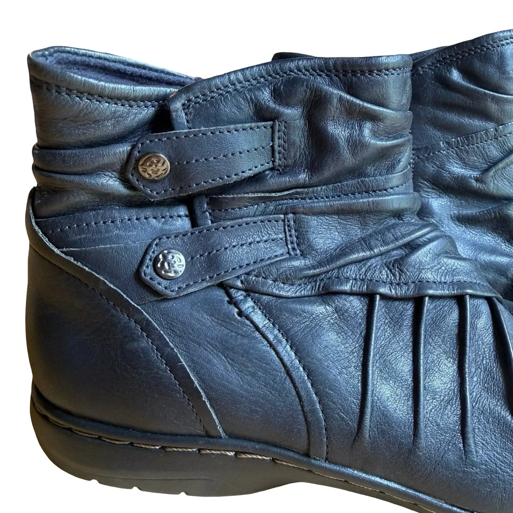 Cobb Hill New Balance Pandora Leather Ankle Boots Booties Navy Side Zip sz 8 W